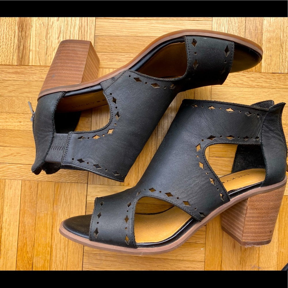 Lucky Brand size 8!
